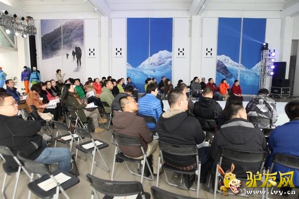 ����HAGL&Ouml;FS�й�����������2013�ﶬ��Ʒչʾ��