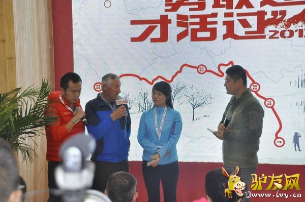 ������ɽ����������ѩ�����������������ֳ����ڷ������ǵ��¸��ĵ�