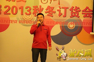 ���ǿͶ��³�Ҷ�����´�