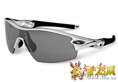 һ�������۾����ϴ���