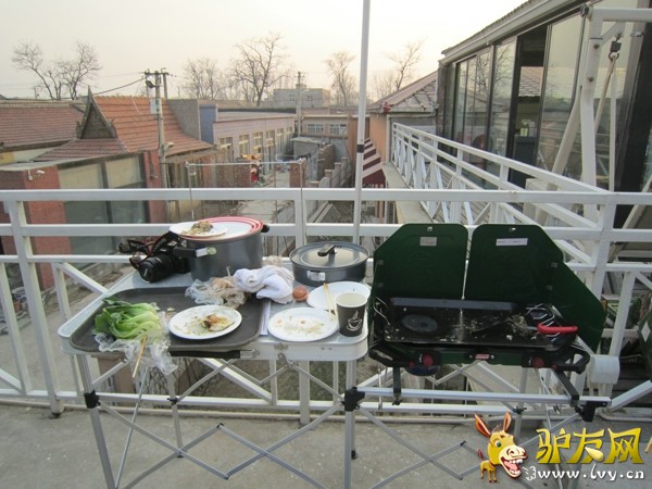 ��ý��׷�һչ����