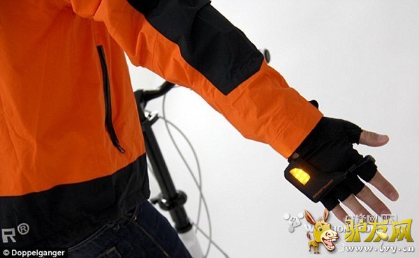 �ﳵ�˰�ȫ���ϣ���LEDָʾ��������...