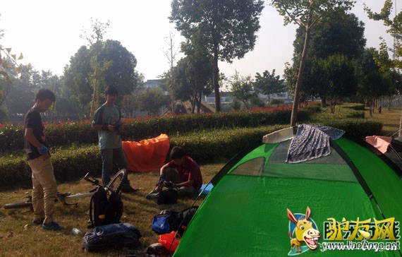 ������Ǯ�����۳�