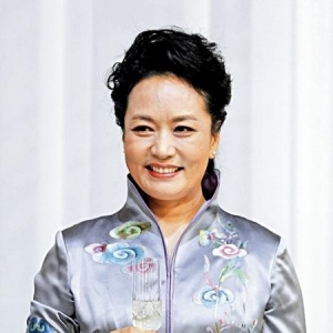 ����˹Ůǿ�� �������ϰ�