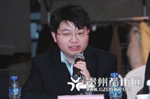 �廪����̸����һ����ǿ�����ŮΣ��С