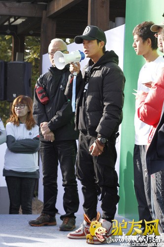 �����ڡ��������ɺ����D�D2011���峾ͽ��ļ�衱����´ǡ����й�̨����������褡��㣩