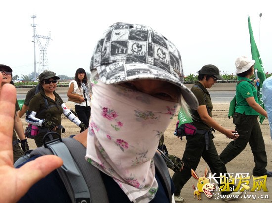 ����ͽ����Ӫ��λ��Ա�ִ�ʯ��ׯ�����ľ� ��