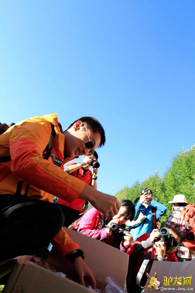 �����ߵ�������������Ӻ�������Ϊ��ҷ���·��