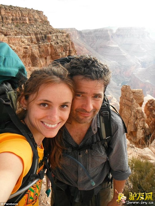 ��Ӣ����ÿ���ʱ���������һ�������������ǵ�24��Ů�����ر��Ӱ��������������ݵĴ�Ͽ�ȣ�2011���������ڴ�Ͽ�Ⱦ����˻���