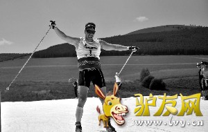 6��20�գ���ʿѡ�ַ����ա����׶��ڶ̾�������1.3���ﻬѩ�����л�ùھ���