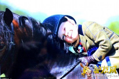  Ӣ��������ͯ�����������������˶�Ա