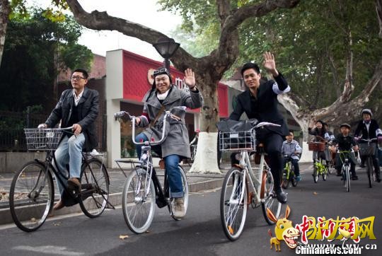 ��������һ·������� ��Сǿ ��