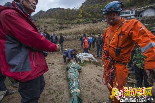 ���ߵ�ĸ�ױ�ʹ������������