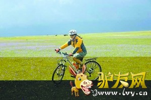 ������4���������ϱ߾�8������ֻ����8000Ԫ