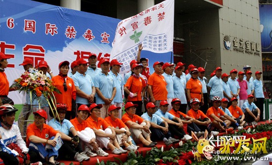 �����Ϧ�������жӳ������������ӡ��½�� ��