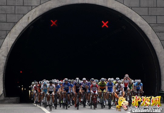 7��1�գ����ຣ�����ʹ�·���г������������Ͳ˻��������С����գ����ຣ�����ʹ�·���г���������������̣����ӽ���ߺ��β����������緢 ���ع� ��