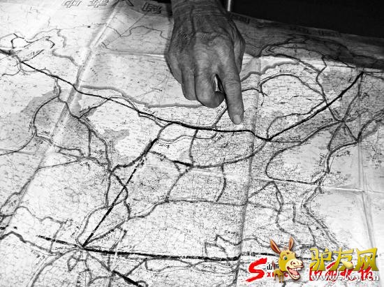 ��ͼ�ϵ�ʵ�߶��������߹��ĵط�