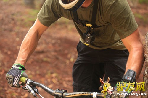 ���г���ʹ��AKA-CMH1��ǰ��װ������װAS30V