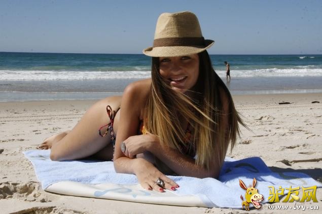 ��������ŦԼÿ�����š�8��1�ձ������Ĵ����ǳ����˶�Ա���ȡ���������ɳ��մ��ԡ�������ţ����������������������ɳ��ˮ��̲ԡ��������ɴ����