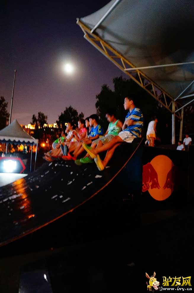 С���������¹�������ؿ��ŵ�Ӱ