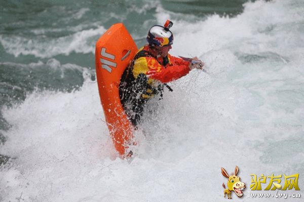 �������ܿ�ѷ��ˮ��������׼�����л�ʽ�շ�����