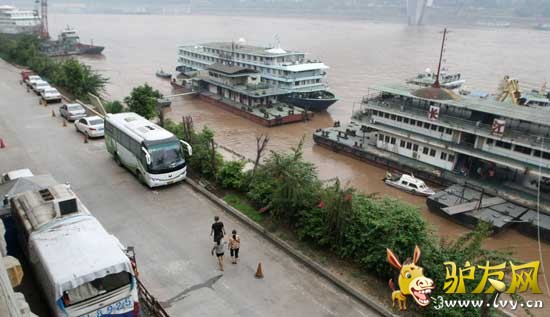 �������ţ������ִ������������ػ������³���һ�����鶼������