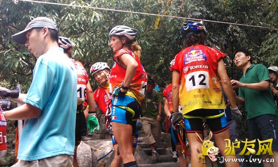 �����������ţ�׼���ٽ�