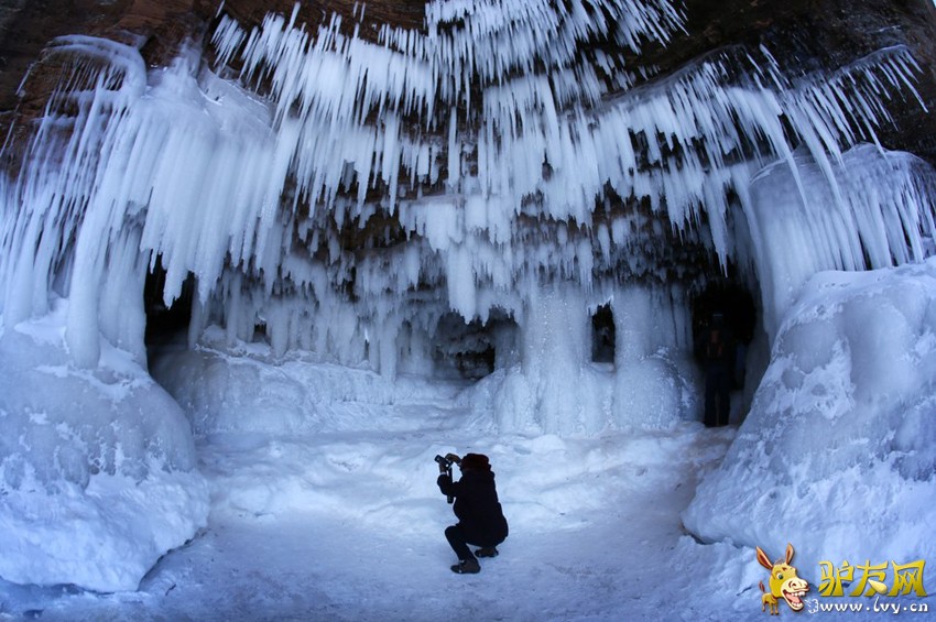 ���Ϻ��º�����Ѩ�������������