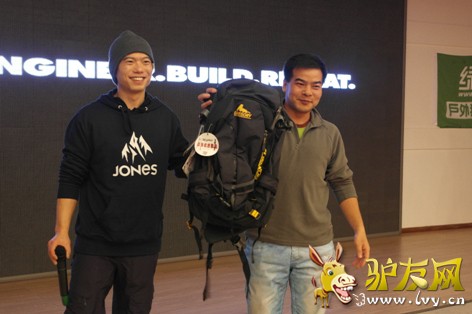 CORA��Ʒ�����������һ�Ƚ�GREGORY TARGHEE-32ѩ�ر���