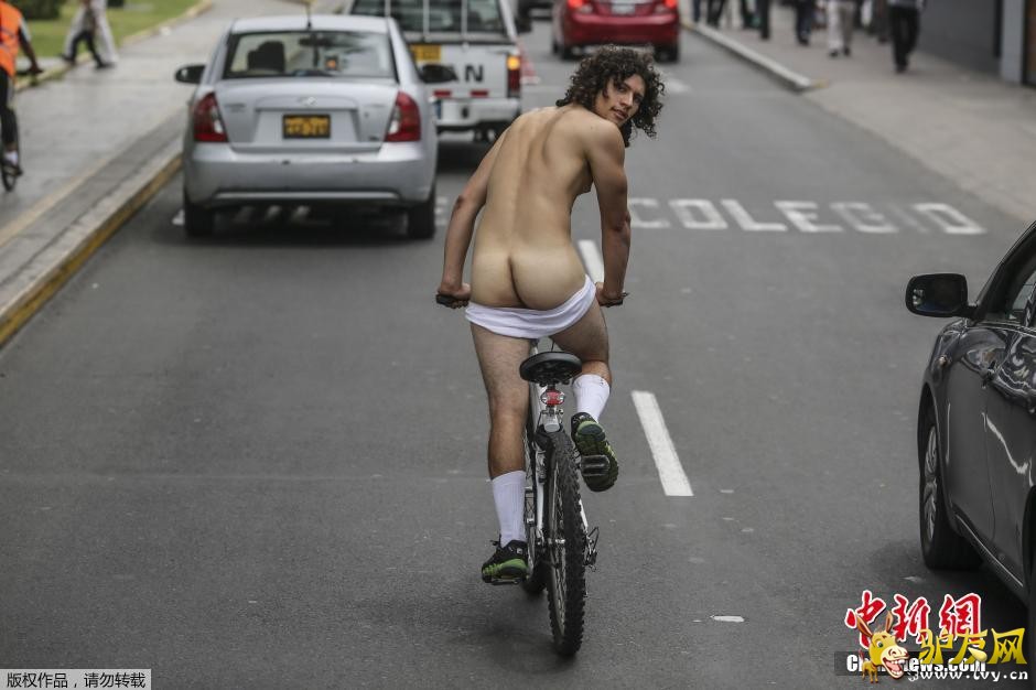 ����ʱ��2014��3��8�գ���³�������ھŽ������ڵ��ؾ��У����ڳ������������г����У����������ڵ����пռ䡣