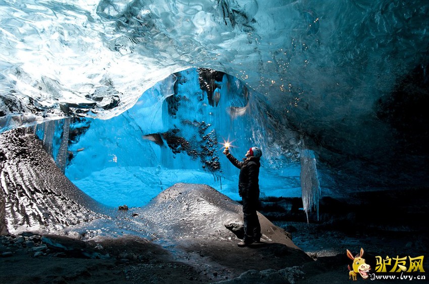 Ӣ��Ӱʦ�ñ���ˮ����Ѩ ���ƺ��˱�����(������ͼ)