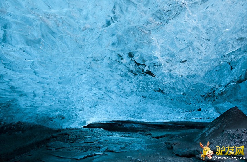 Ӣ��Ӱʦ�ñ���ˮ����Ѩ ���ƺ��˱�����(������ͼ)