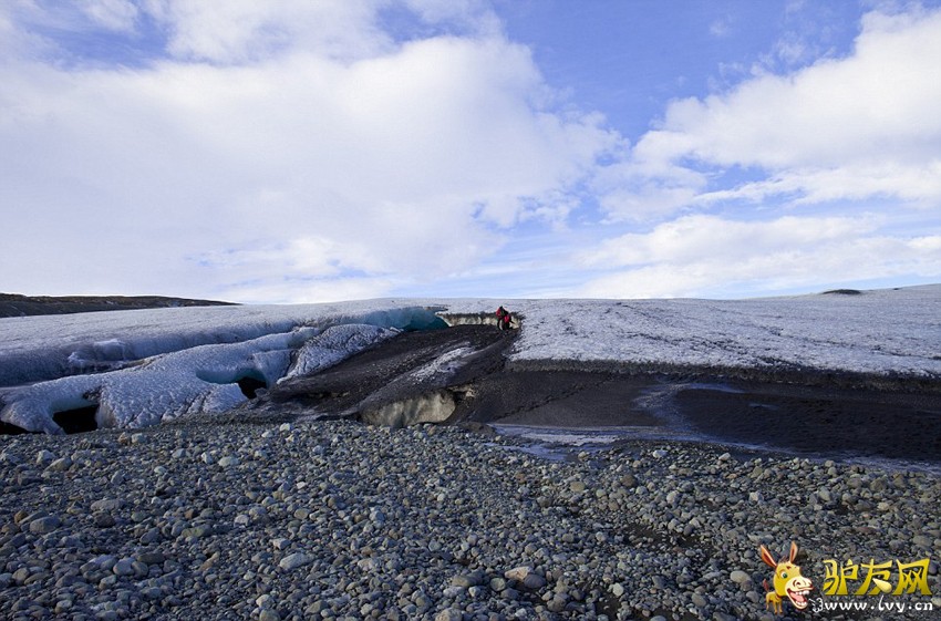 Ӣ��Ӱʦ�ñ���ˮ����Ѩ ���ƺ��˱�����(������ͼ)