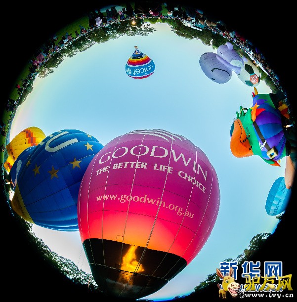 ���е�������