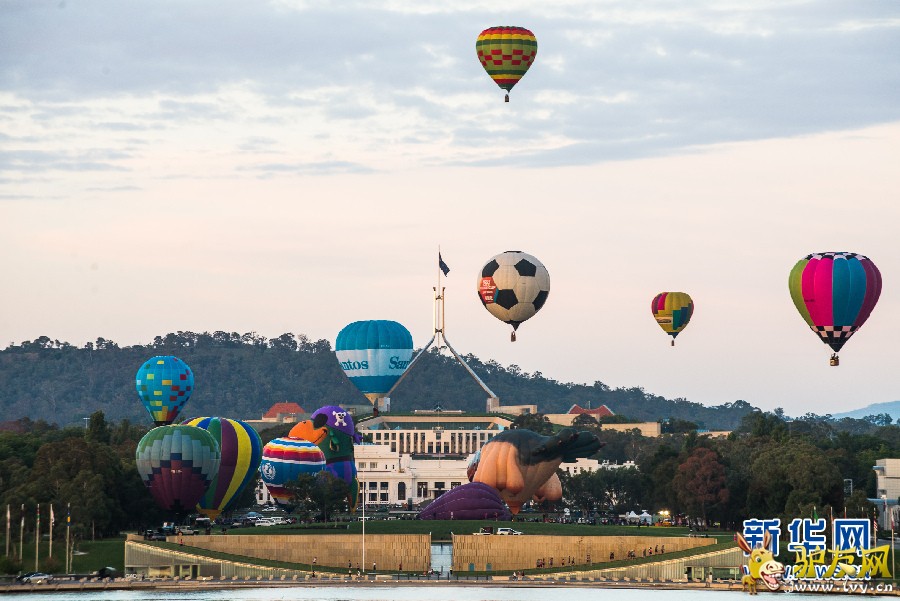 ���е�������