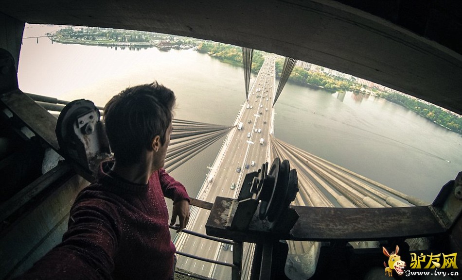 Ӣ������ղķ˹����˹���ڸߴ�116�׵Ļ���Ī˹�ƴ����ö����ݺ�շ���