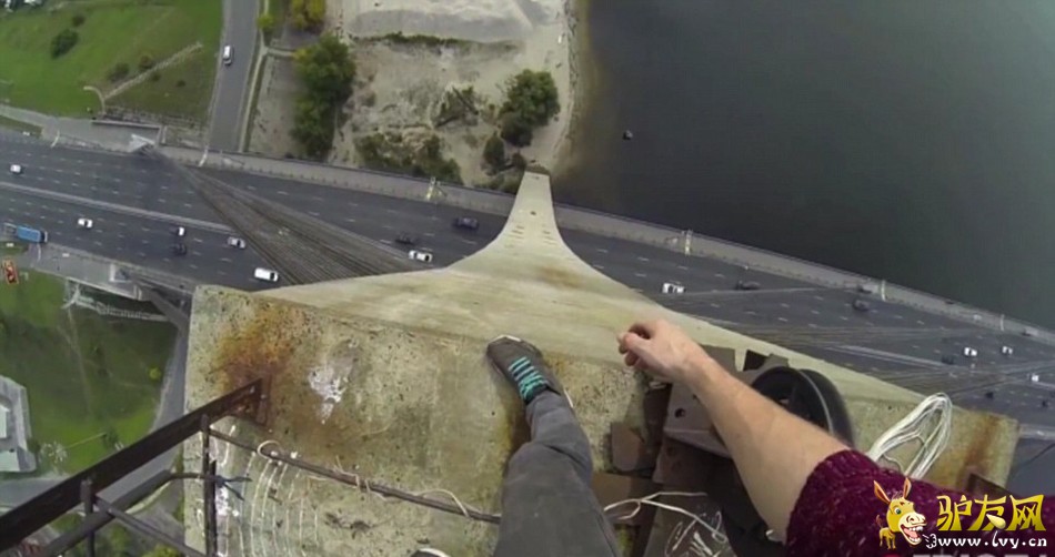 Ӣ������ղķ˹����˹���ڸߴ�116�׵Ļ���Ī˹�ƴ����ö����ݺ�շ���