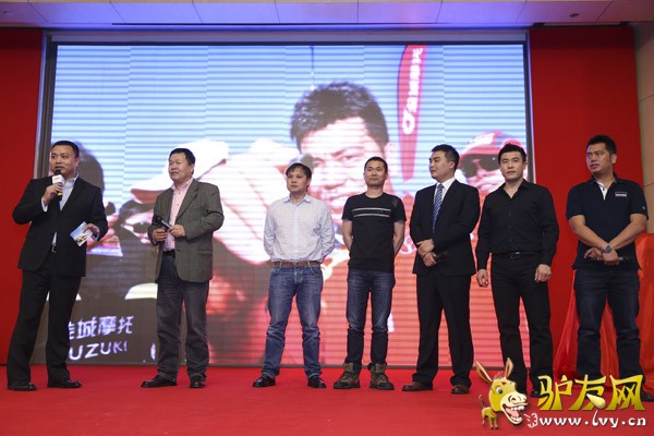 �й������˶����ϻḱ��ϯ ��ѧ�ڼ�2013���й�ԽҰ���������ִ��� �ع���������