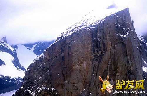 â����������