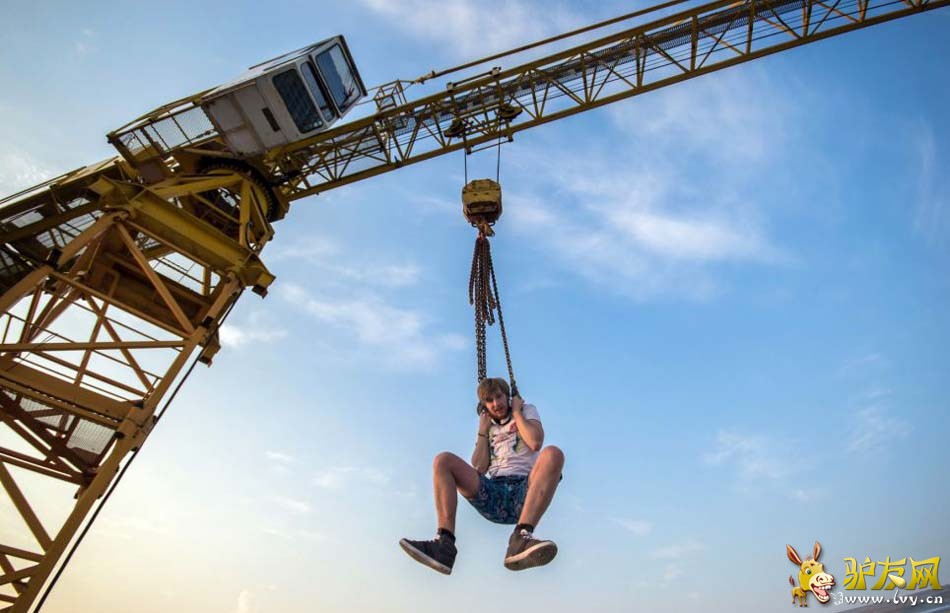 �������ߡ�������;�����������������������ѣ�ε���Ƭ��