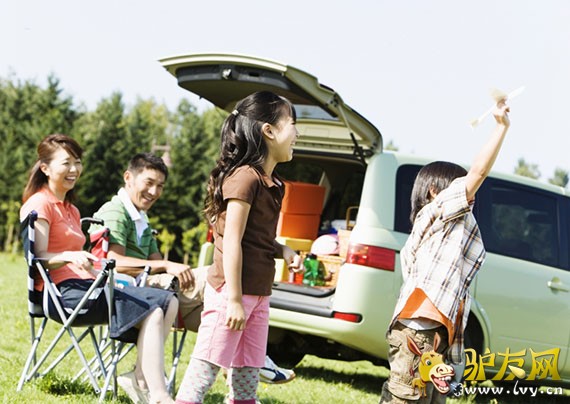 �������������Լ��ΰ�������