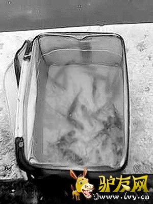 ����β��������������죬�����������������ߣ���������ը���㽴