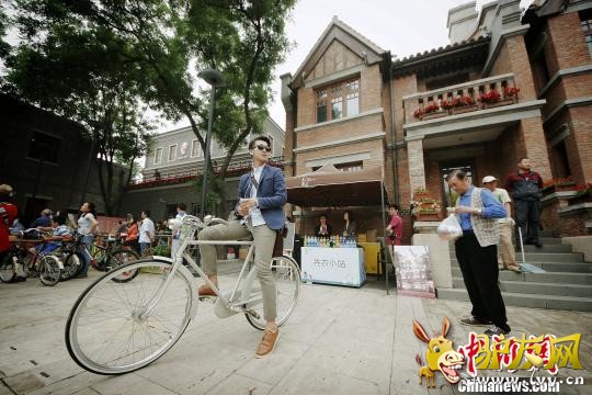 ͼΪ����׽�ɸ뺣�ɸ������л�ֳ��� ١�� ��