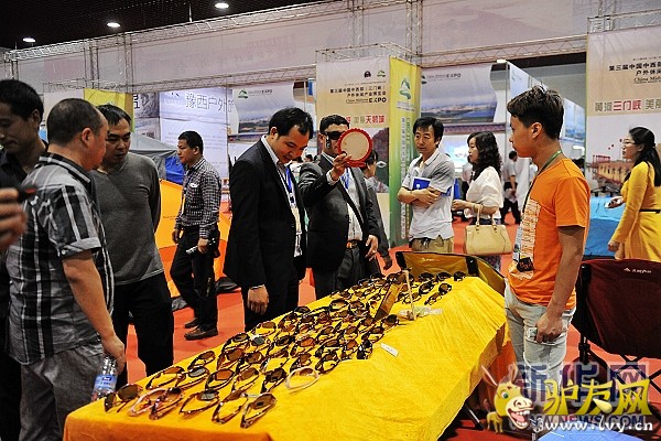 ������Ʒչ����� ������¿�ѡ�����