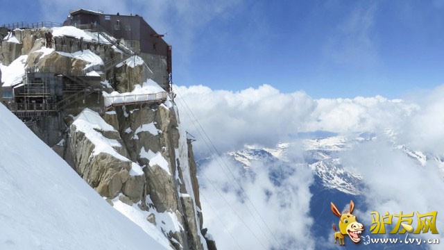 �������ǵĺڷ綴��������Ҫ��ӡ�Ƚ�ʤ�أ���������һ����272����Լ100�׳����ǳ������ο͵����ġ�