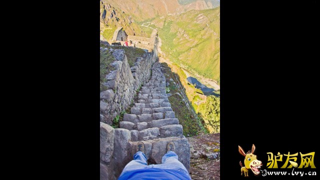 �������ǵĺڷ綴��������Ҫ��ӡ�Ƚ�ʤ�أ���������һ����272����Լ100�׳����ǳ������ο͵����ġ�