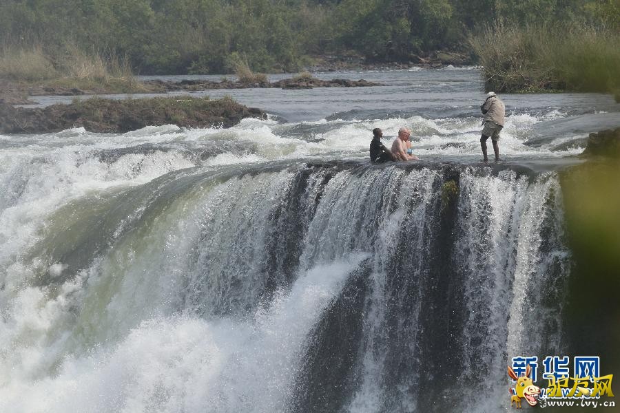 ���մ̼����ٲ����ˡ�ħ����Ӿ�ء�