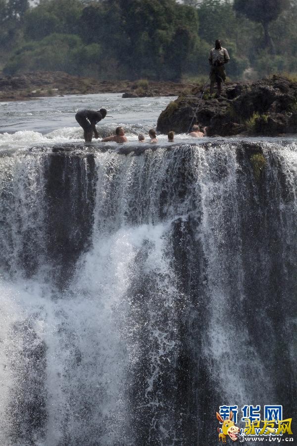 ���մ̼����ٲ����ˡ�ħ����Ӿ�ء�