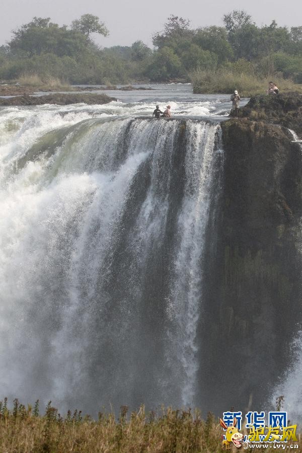 ���մ̼����ٲ����ˡ�ħ����Ӿ�ء�