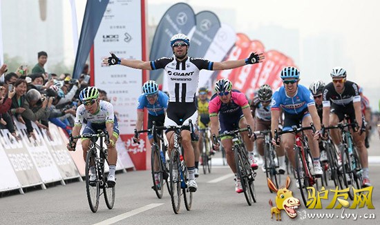 �ݰ���-����ŵ���ӳ���¬�����ȳ���յ㣬������ιھ���